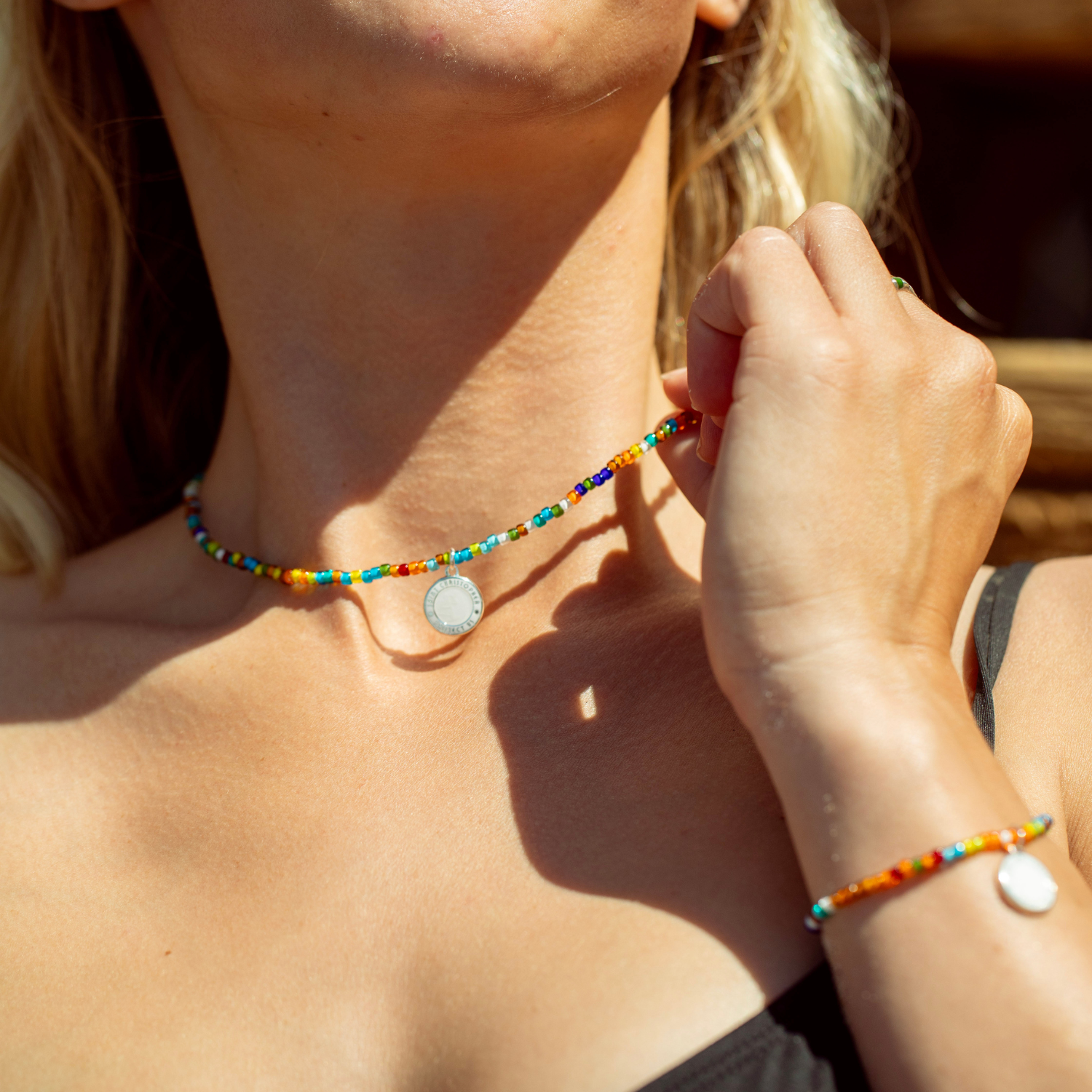 Retro Rainbow Beaded Choker - White / White