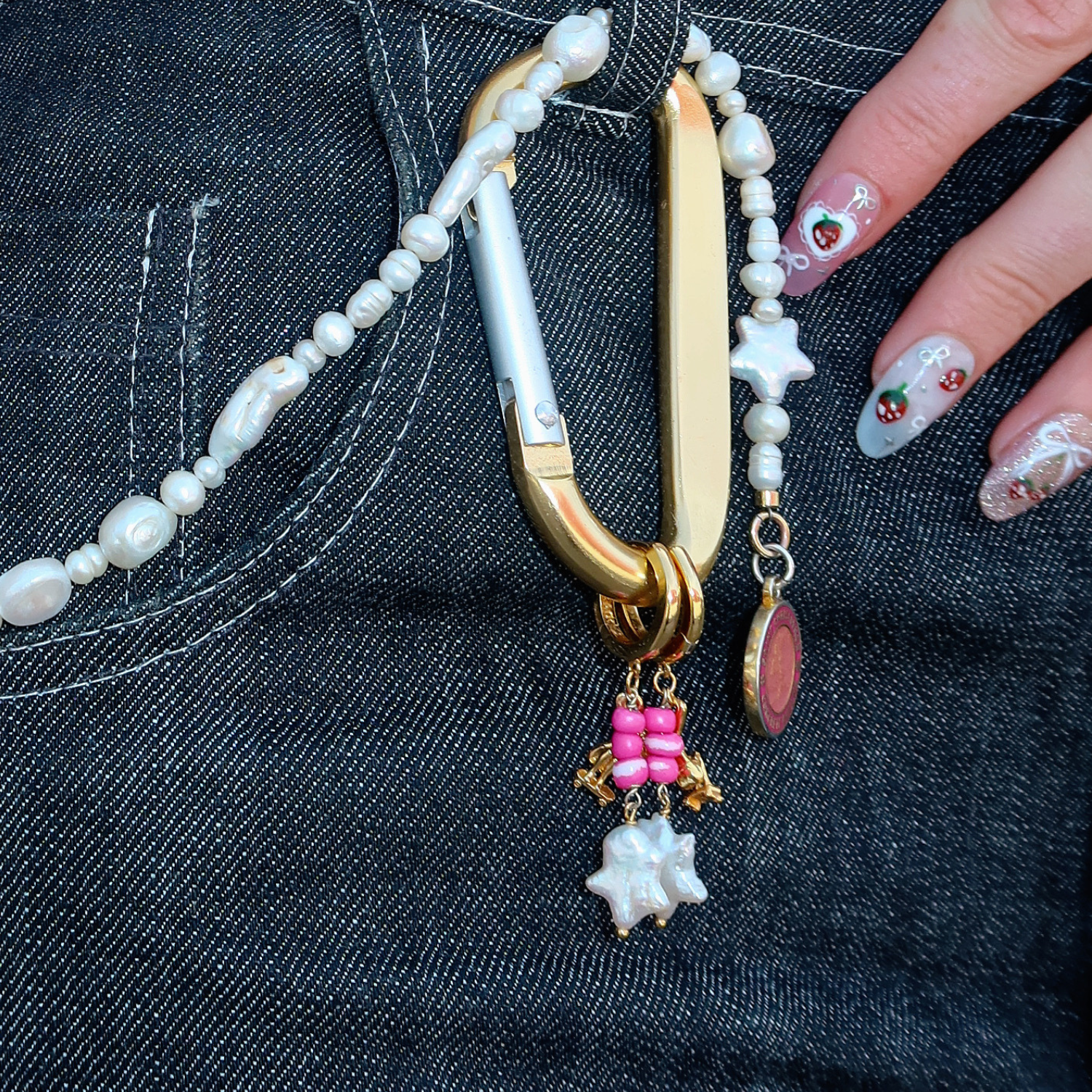 Concrete Queenz Earrings