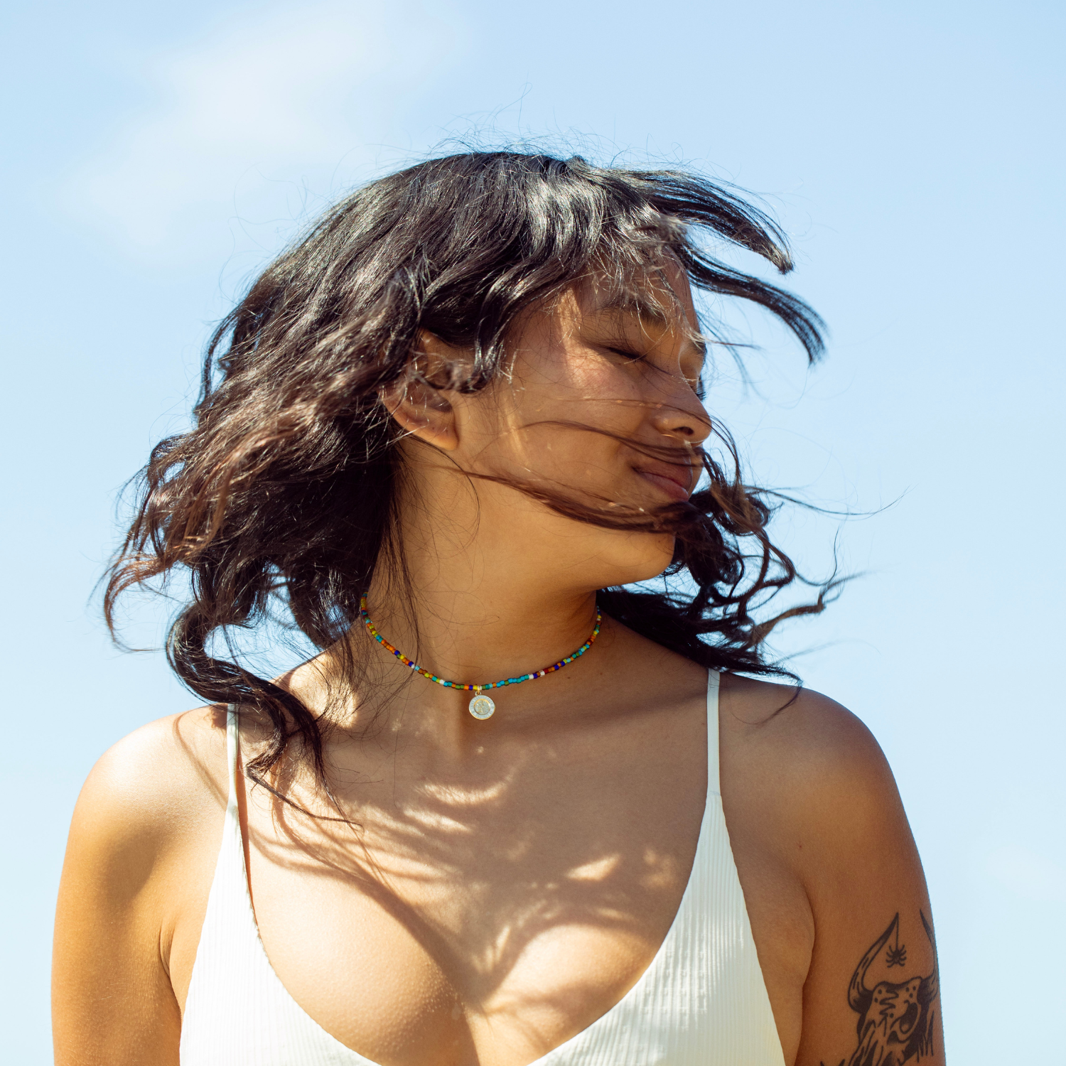 Retro Rainbow Beaded Choker - Gold / White